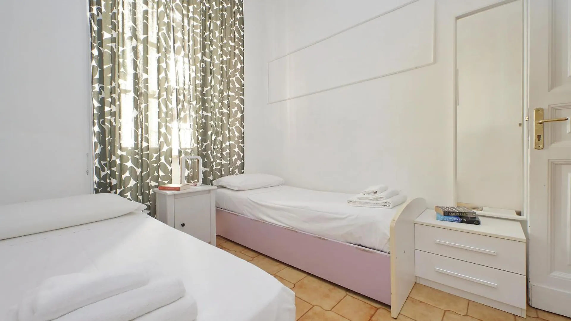 Luxury Vatican White House Rome Apartment
