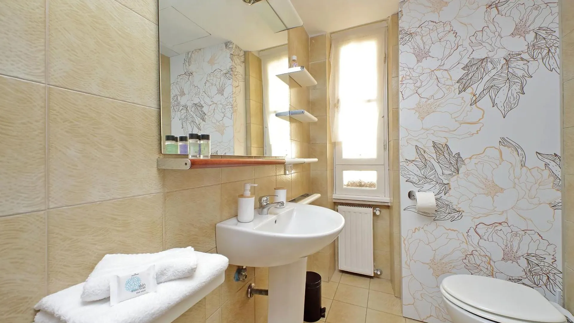 Luxury Vatican White House Rome Apartment
